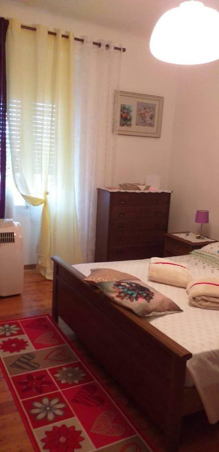 Casa Vacanze Poison ตรีเอสเต ภายนอก รูปภาพ