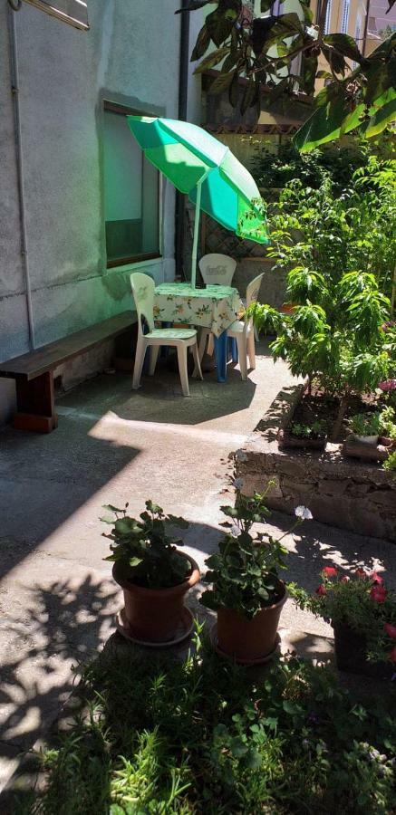 Casa Vacanze Poison ตรีเอสเต ภายนอก รูปภาพ